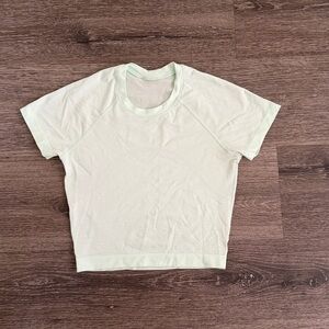 Lululemon Athletica Mint Green Short Sleeve Top